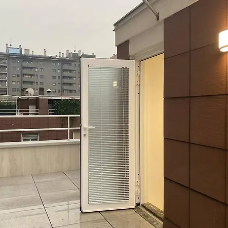 Attico Milano-bicocca Apartamento *